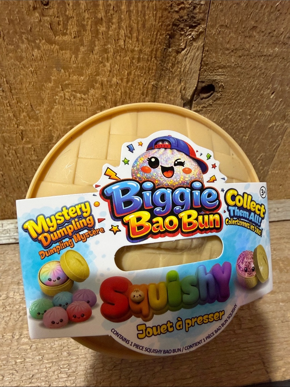 Mystery dumpling - authentic - Biggie Bao Bun Squishy Toy - Picture 4 of 4